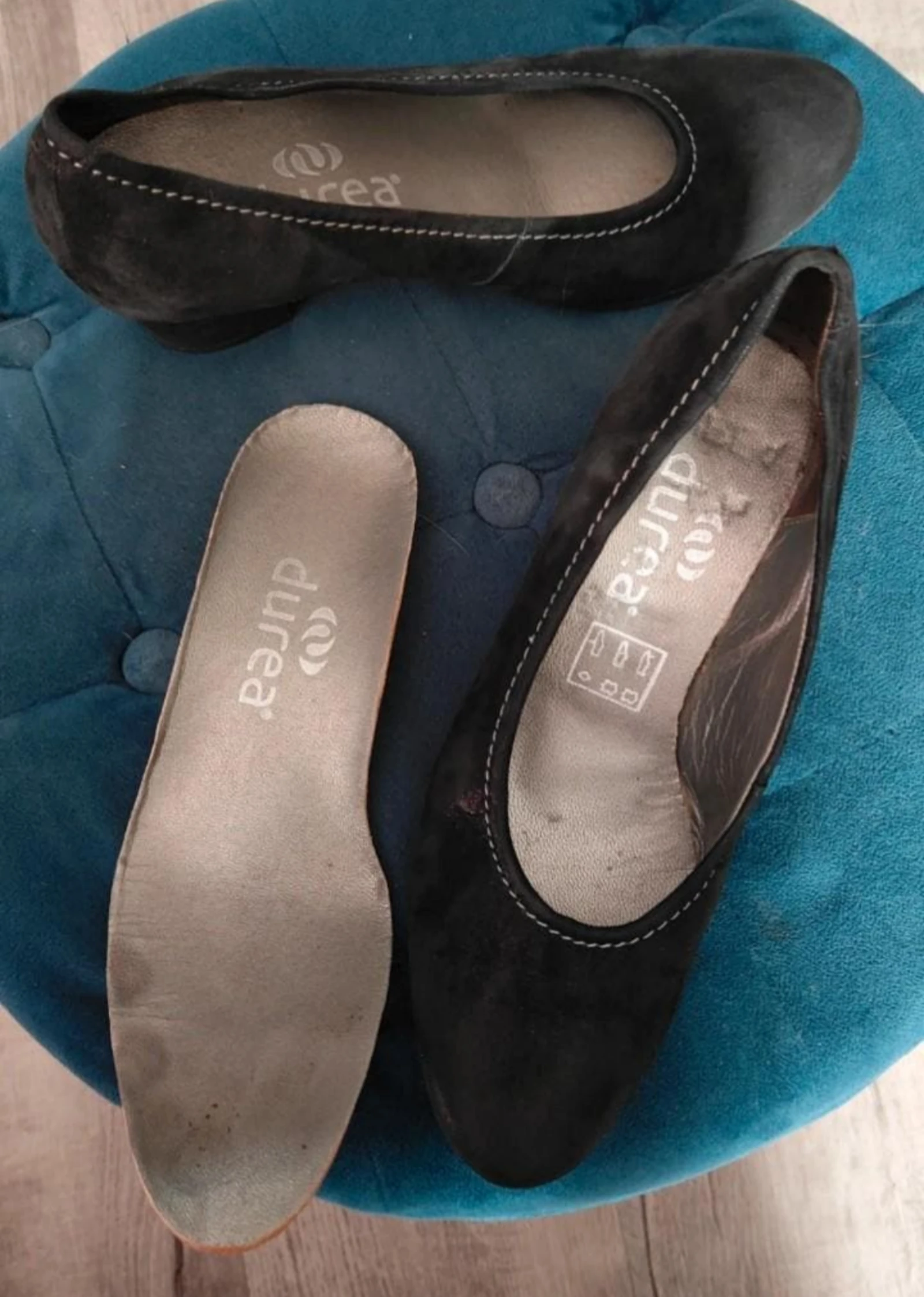 Black Durea pumps with subtle glitter size 38 – photo 4